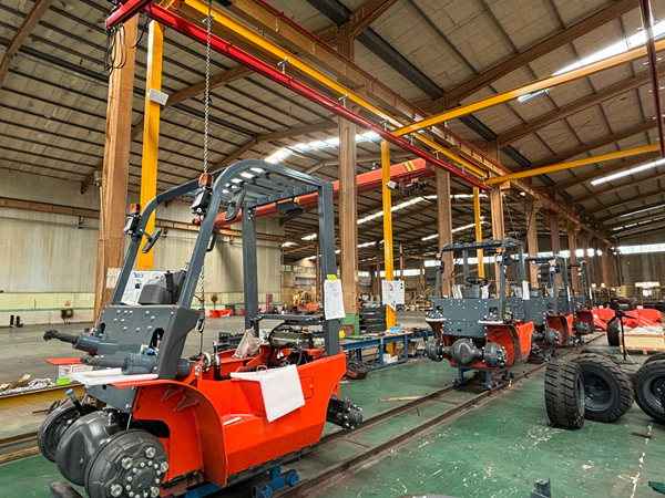 搬運電動叉車廠家